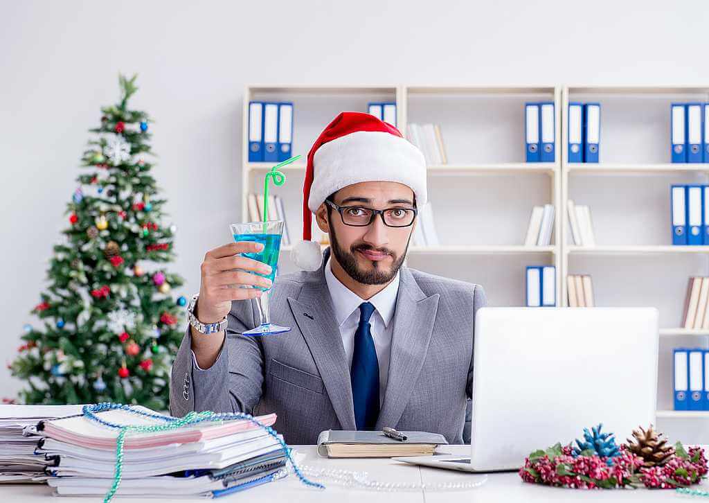 How to Throw the Perfect Virtual Office Party Blog